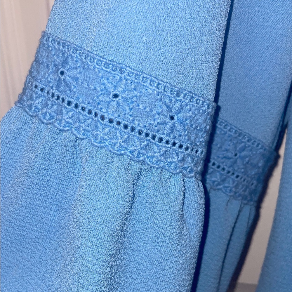 The Pioneer Woman Long Sleeve Tunic - Picture 4 of 14